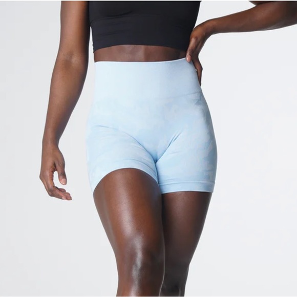 NVGTN Camo Seamless Shorts - Picture 1 of 6